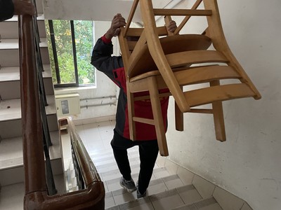 搬家公司對(duì)于住宅搬家的幾點(diǎn)服務(wù)原則(圖1) 搬家公司對(duì)于住宅搬家的幾點(diǎn)服務(wù)原則(圖1)